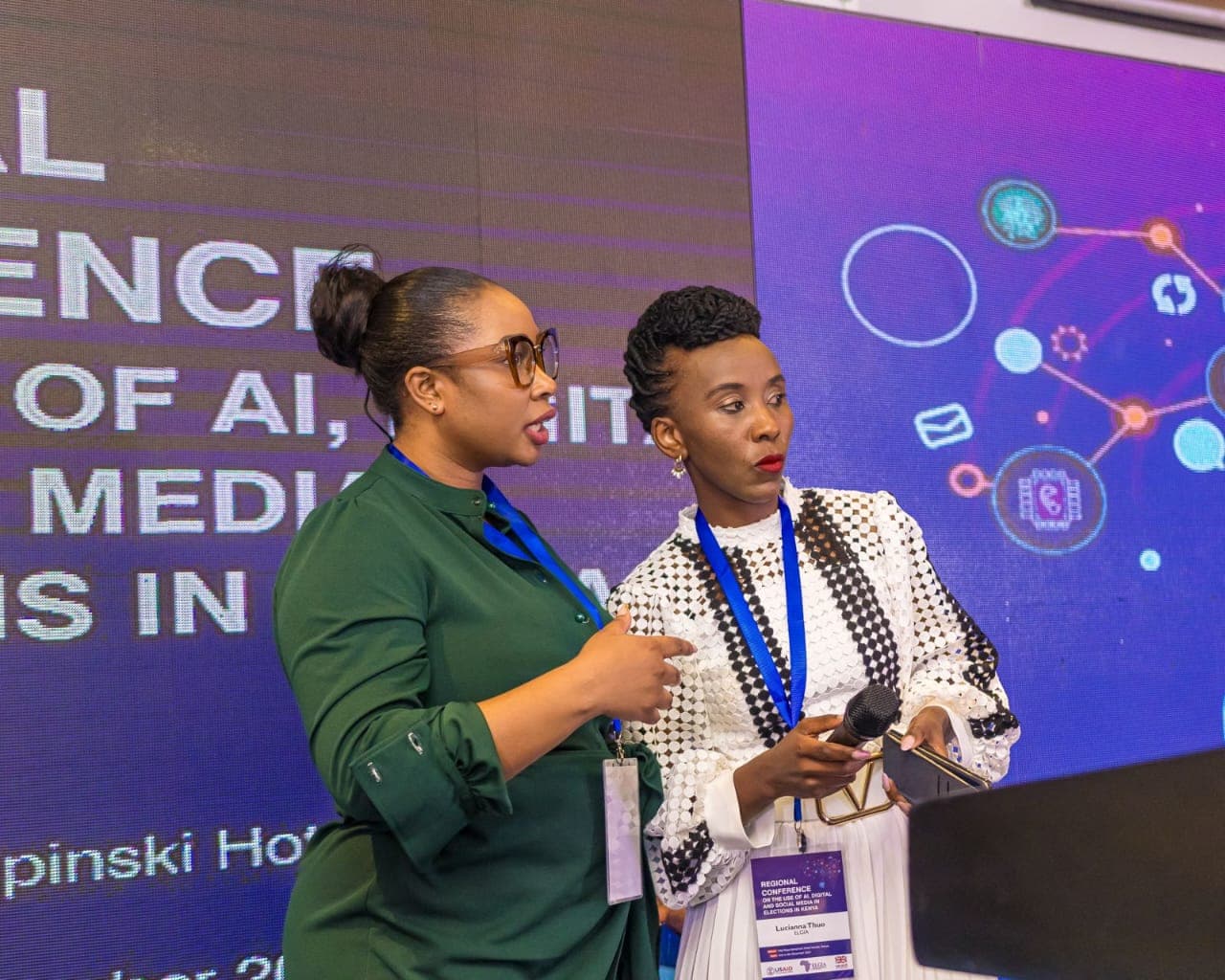 AI Conference-moderator.jpg